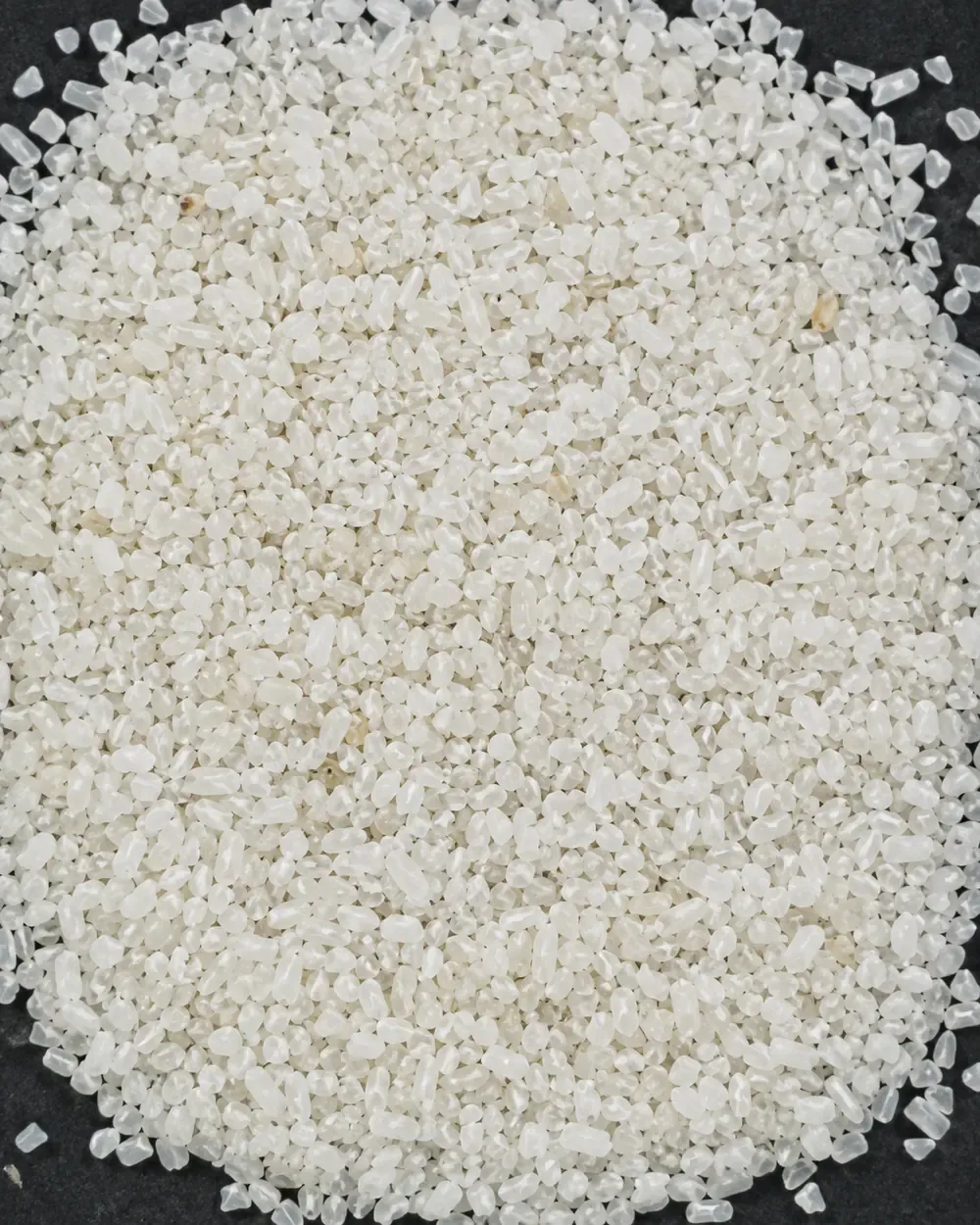 Fine broken rice fractions used as a rejection reference.